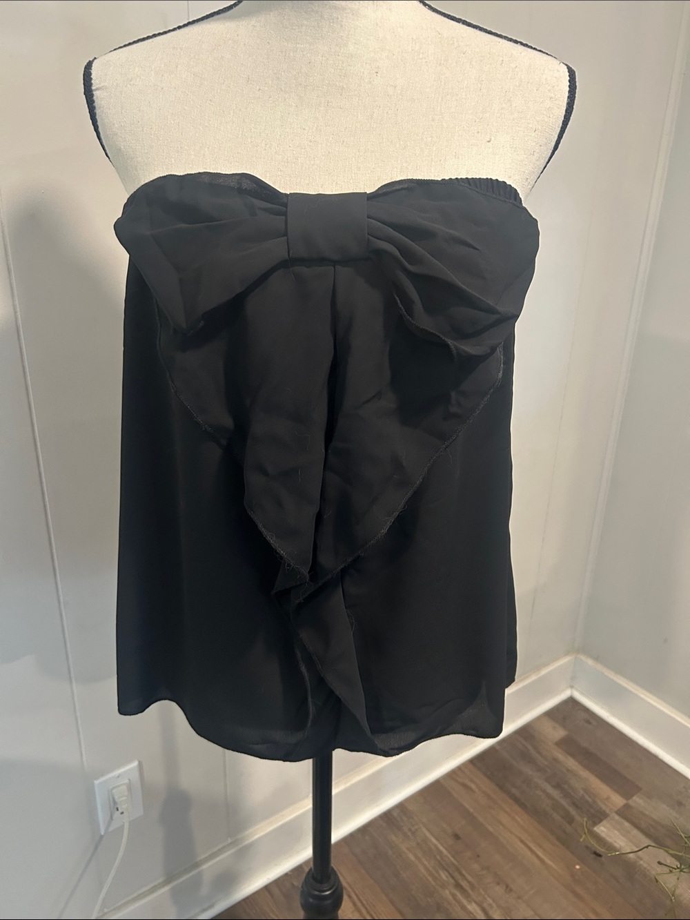 cezanne Black High-Waist Shorts with Bow Detail